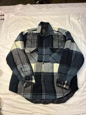 Vintage The Original Cascade Quilted Lined Plaid Flannel Shirt Jacket Shacket Me